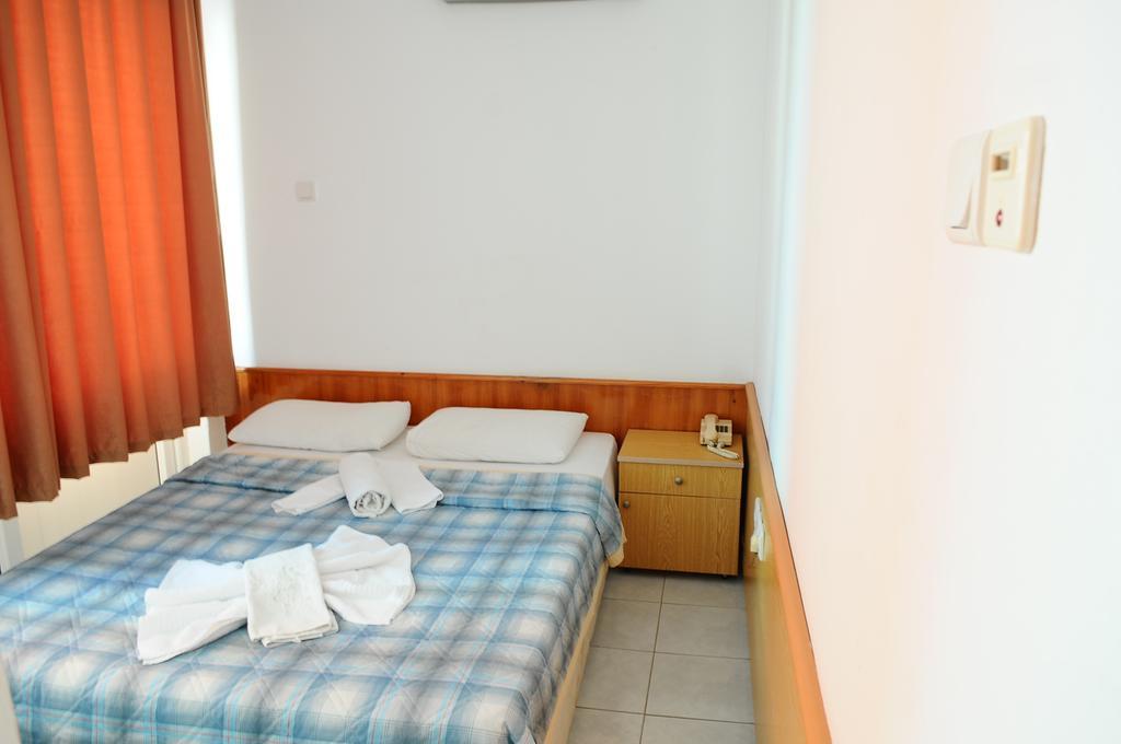 Kleopatra Beach Yildiz Hotel อลันยา ภายนอก รูปภาพ