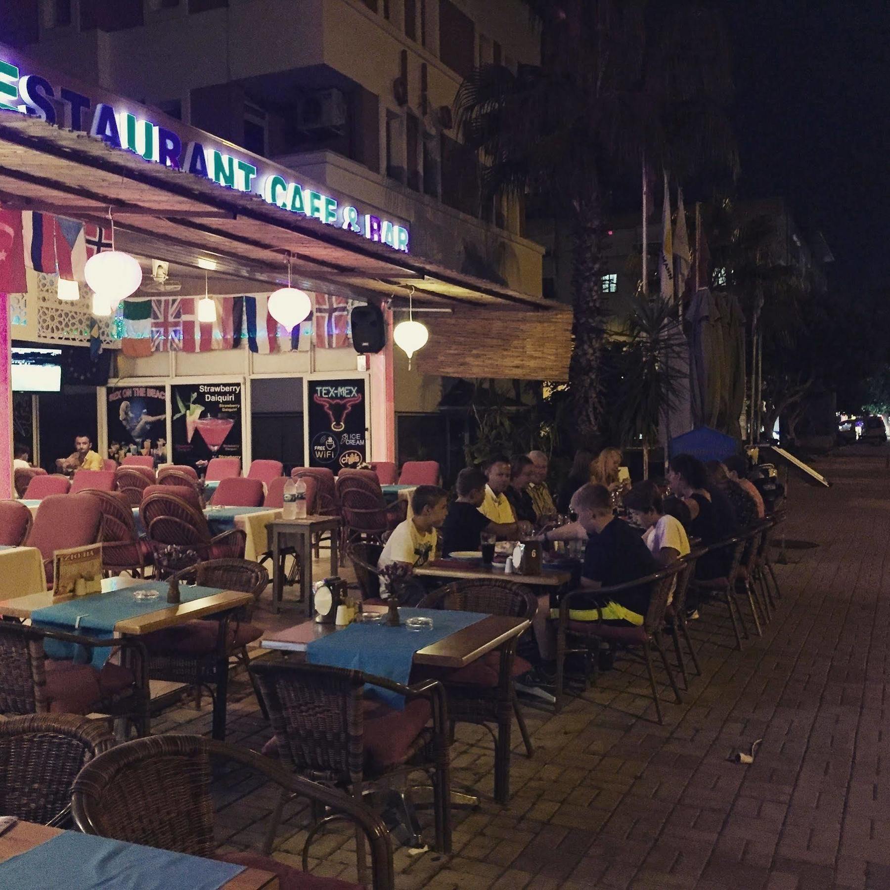 Kleopatra Beach Yildiz Hotel อลันยา ภายนอก รูปภาพ